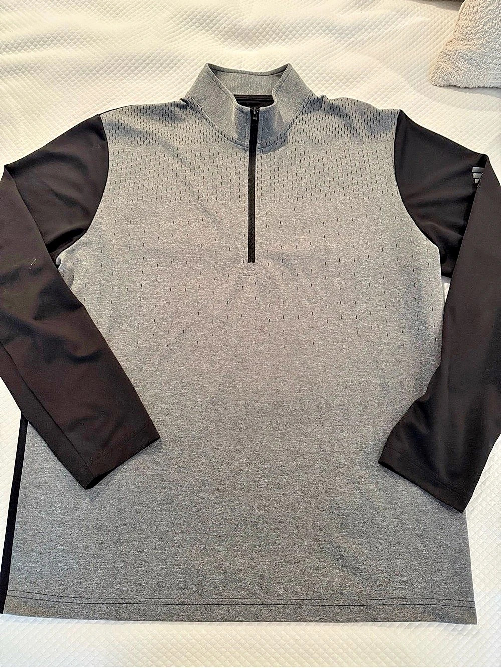 Adidas Men's Gray & Black Quarter-Zip